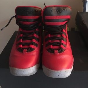 Retro 10 Bulls over broadway